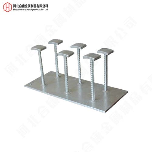 焊接預(yù)埋件12